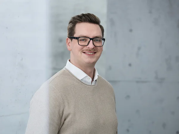 Marcel Leonhard 1200x993px