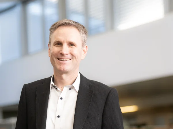 Terrence Schweizer web