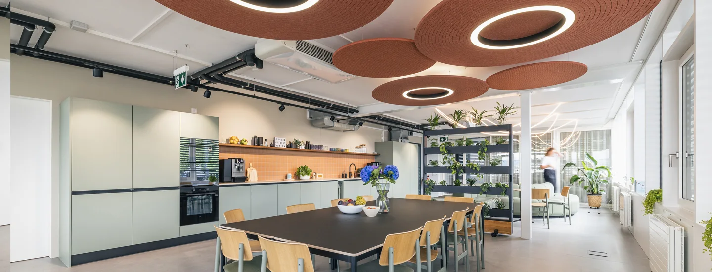 Abicht Ref Story 2600x993